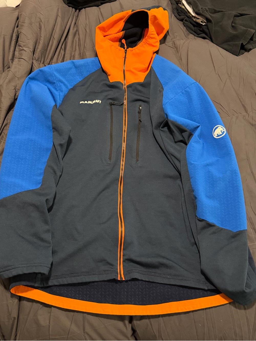 Mammut Eiswand Advanced ML Hooded Jacket - Men's LARGE